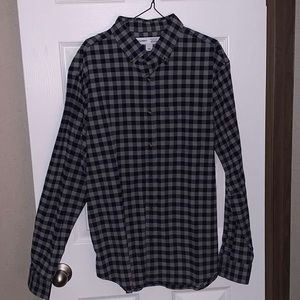 Men’s black and grey plaid old navy button down size large